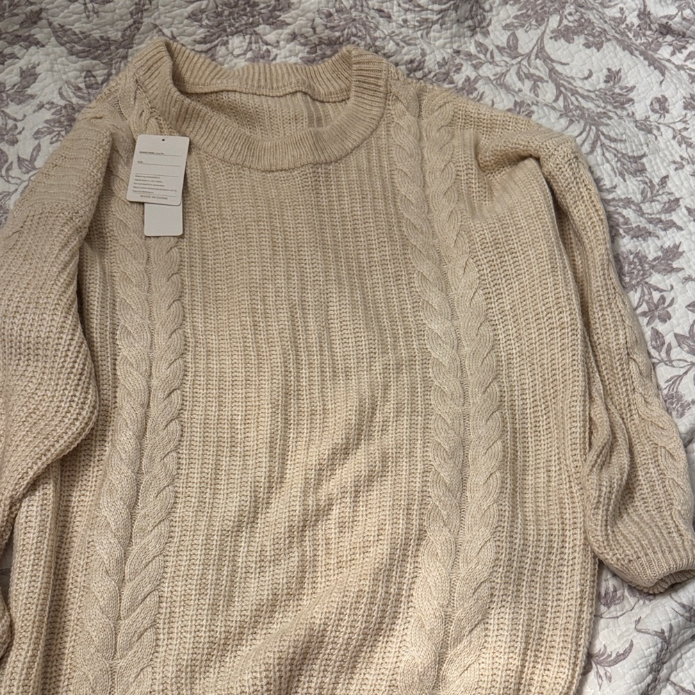 Cozy Cable Knit Sweater - Cream
